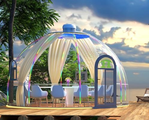 Moderne Luxus-vorgefertigte modulare Gewächshäuser Wirbelsturmsicher PC-Kuppelzelt für Resort-Villa Capsule Dome Design